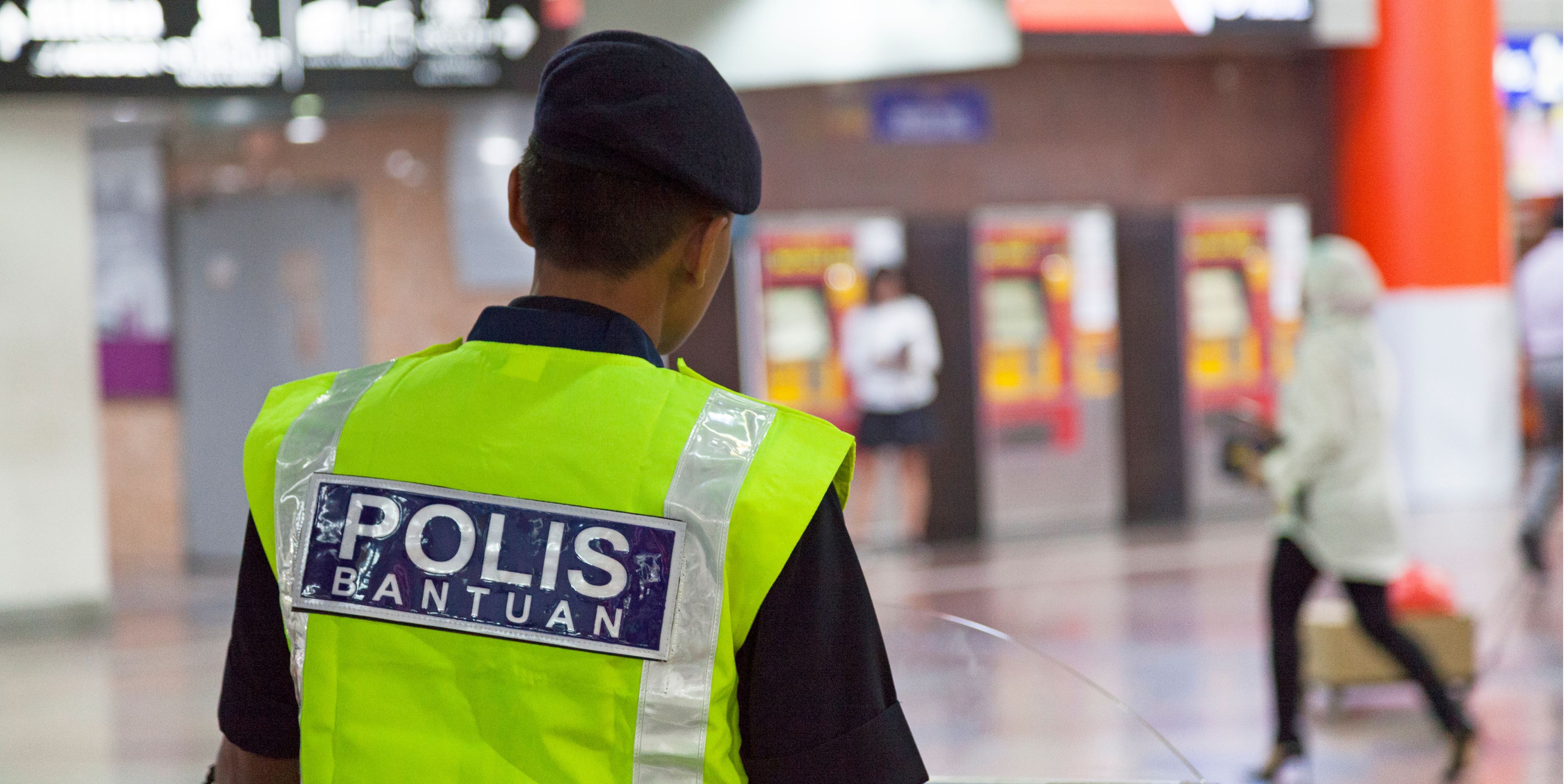 Rüyada Polis Görmek Ve Rüyada Polisten Kaçmak
